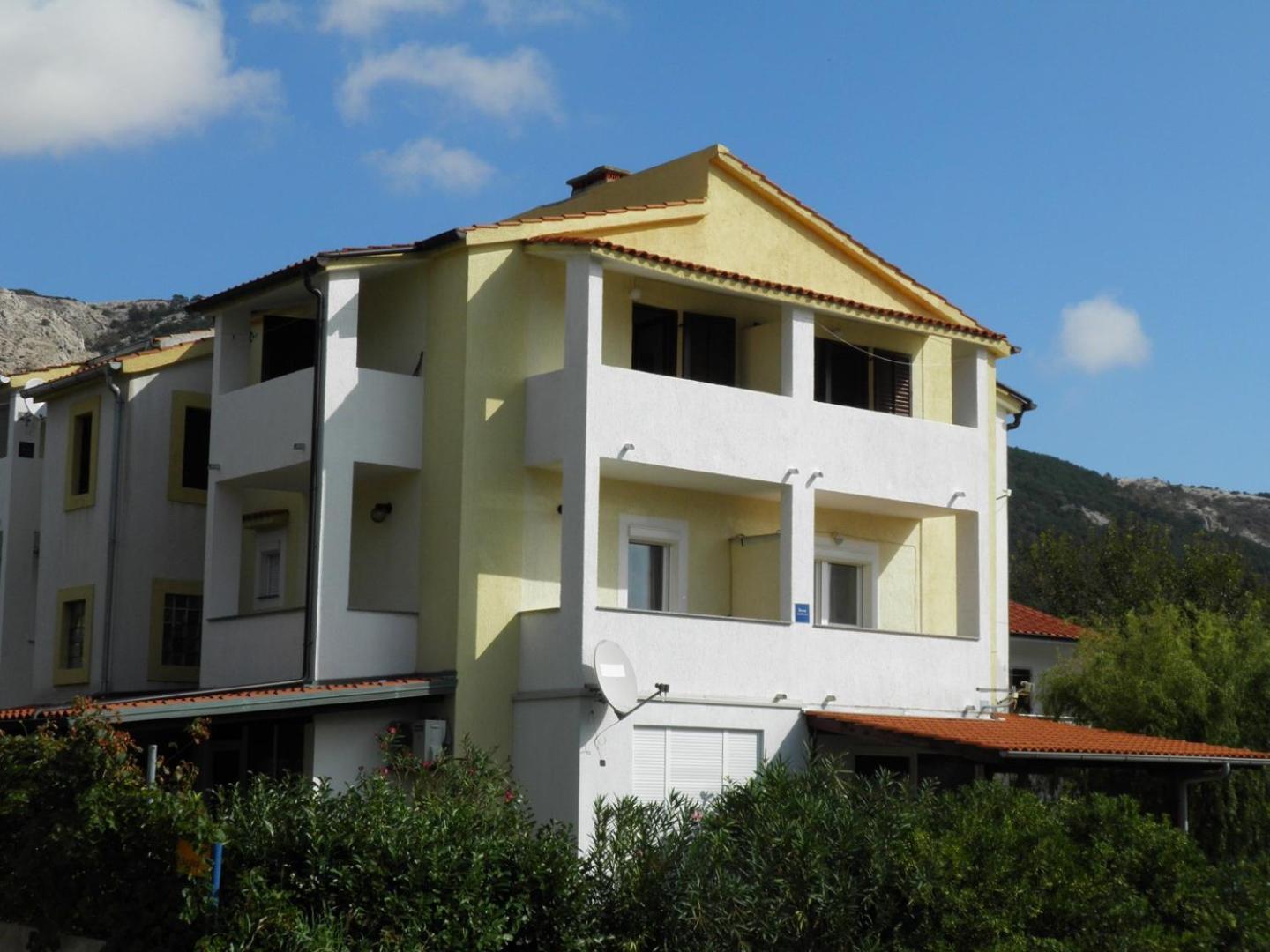 Apartments Miljenka 巴斯卡 外观 照片