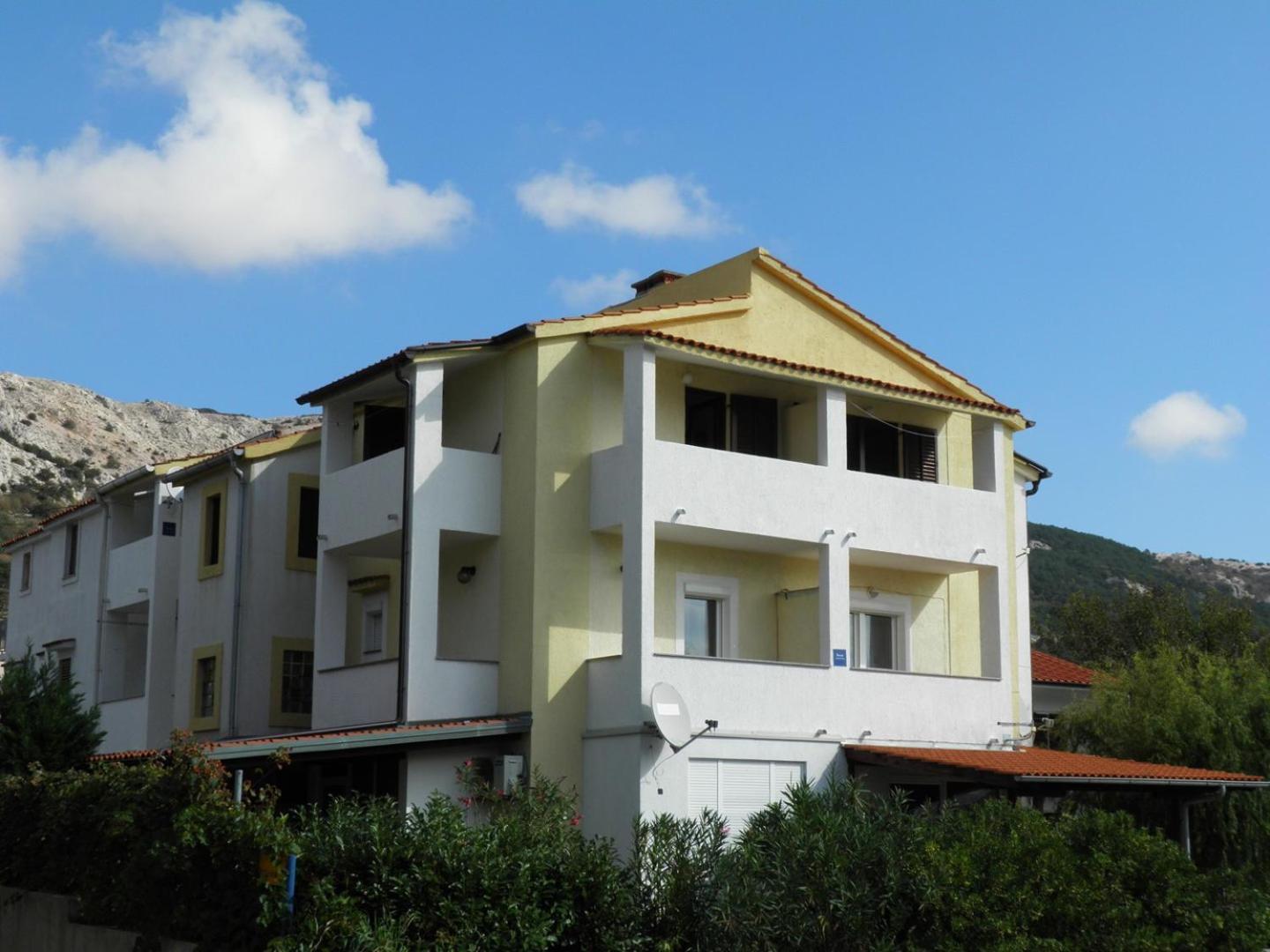 Apartments Miljenka 巴斯卡 外观 照片